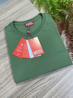 Camiseta Diesel na internet