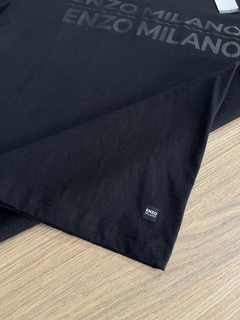 Camiseta Enzo Milano na internet