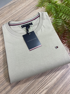 CAMISETA TOMMY 0003 - comprar online