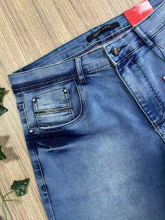 BERMUDA JEANS DIESEL - 2024 na internet