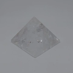 Pirámide Cuarzo Cristal - comprar online