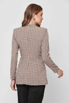 Blazer Feminino na internet