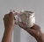 Caneca de Cerâmica com Laço na internet