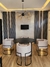 Poltrona Decorativa Luna Veludo Suede Bege Pérola - Dafragathe Decor