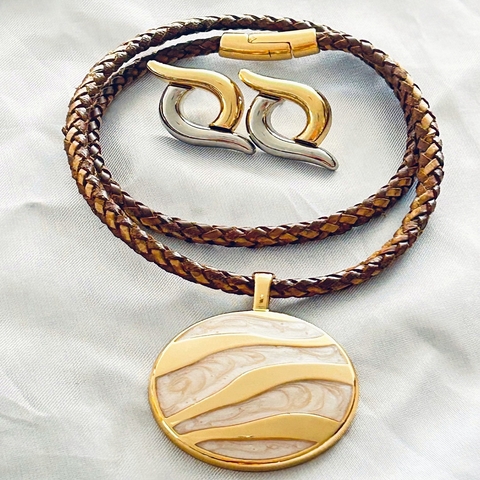 Colar Em Couro Marrão luxo Joias Lepich - comprar online