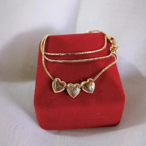 Colar Mini Corações Banhada a Ouro 18k - comprar online