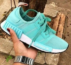 Tênis Adidas - comprar online