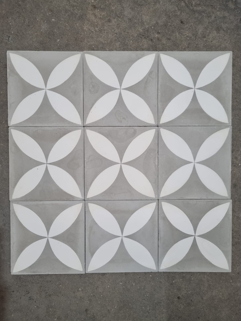 Modelo 4 Pétalas Cinza, 20x20, Naturais/PREÇO PEÇA.