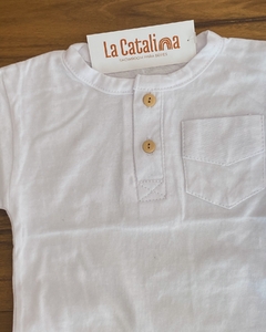 Remera de algodón con bolsillo - La Catalina
