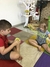 Musicalização infantil permite desenvolver áreas do cérebro como atenção e memória, garantindo um bom desempenho escolar.
