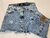Mini jeans con roturas