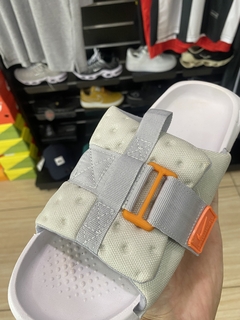Nike Assuna 3.0 na internet