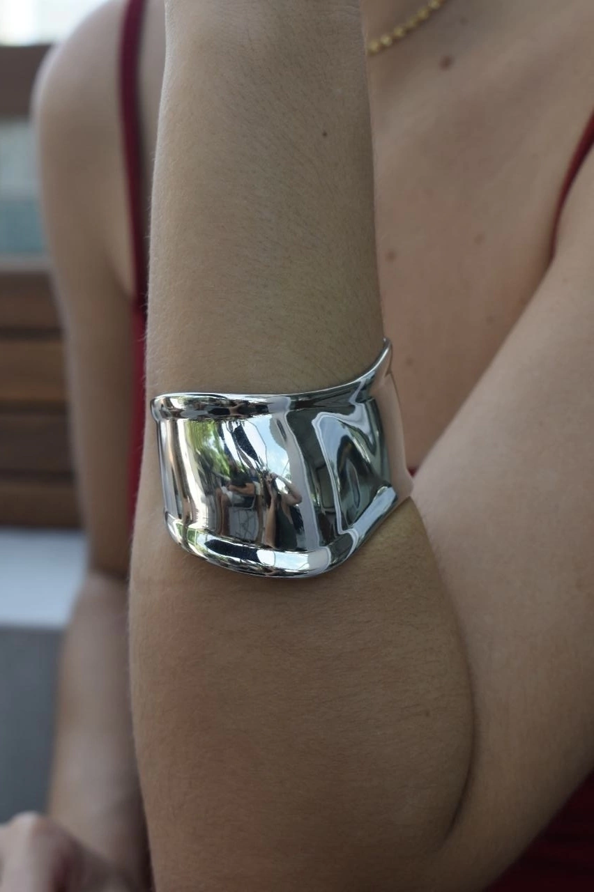 Bracelete Liso Moderno