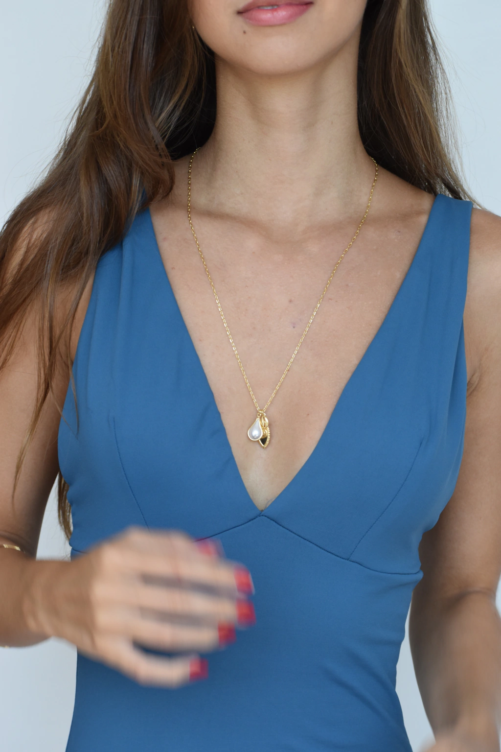 Colar Longo Pingentes Dourado