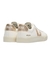Tenis Veja de campo platinum blancos con logo dorado - VEJA - Sitio oficial México