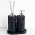 Kit lavabo Roma com dispensador de sabonete e difusor de aroma em design moderno e elegante.