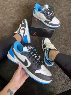 NIKE TRAVIS SCOTT AZUL - comprar online