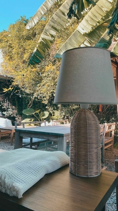 Velador de Rattan