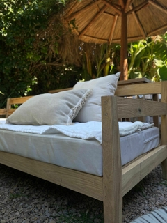 Camastro con apoya brazos - Guazú-Nambí | Muebles y Deco | Nordelta