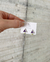 Brinco pequeno roxo com verde lima - comprar online