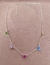 Chocker triângulo colorida na internet