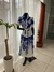 Vestido blanco con cinturón, estampado azul plantas - comprar en línea