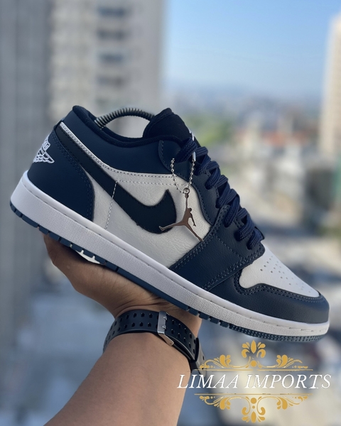 Tênis Nike Jordan 1 Low