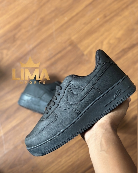 Tênis Nike Air Force 1