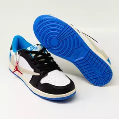 Tênis Nike Air Jordan Travis Scott na internet