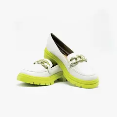 Sapato Feminino Mocassim Tratorado Moleca - Loja Urban Style
