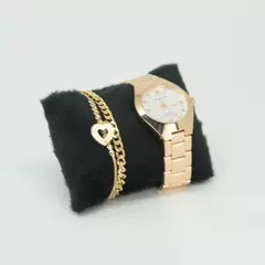 Kit Relógio Feminino Elegance e Pulseira com Pingente - Loja Urban Style