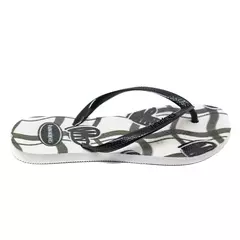 Chinelo Feminina Havaianas Heart na internet
