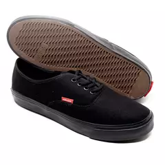 Tênis Masculino Abuzze Authentic na internet