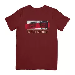 Camisa Trust No One - loja online
