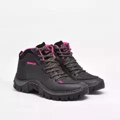 Bota Caterpillar Adventure Feminina na internet