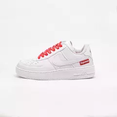 Tênis Nike Air Force Supreme na internet