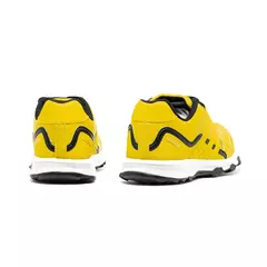 Tênis Masculino Adidas Kanadia TR9 na internet