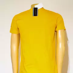 Camisa Tommy Hilfiger Básica Peruana - loja online