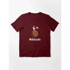 Camisa Bitcoin On The Moon na internet
