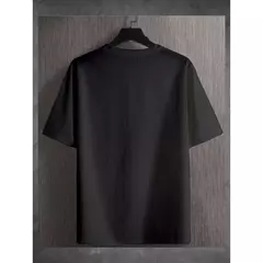 Camisa Naruto e Sasuke na internet