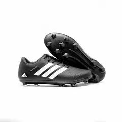 Chuteira Campo Adidas Predator - comprar online