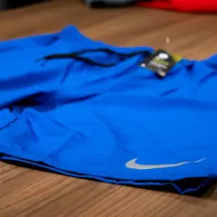 Short Masculino Nike Logo Refletivo com Bolso