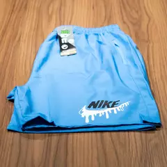 Short Masculino Nike Logo Refletivo com Bolso - Loja Urban Style