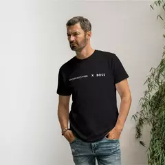 Camisa Hugo Boss Porsche na internet