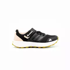 Imagem do Tênis Infantil Adidas Kanadia TR7