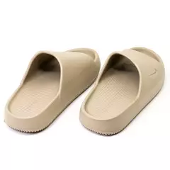 Chinelo Masculino Slide Nuvem NK na internet