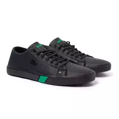 Sapatênis Lacoste Carnaby na internet