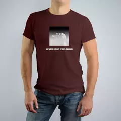 Camisa The North Face BeyondPeak na internet
