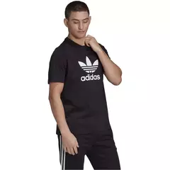 Camisa Adidas Clássica na internet