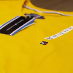 Camisa Tommy Hilfiger Básica Peruana - Loja Urban Style